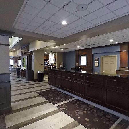 Hilton Garden Inn Уест Де Мойн Екстериор снимка