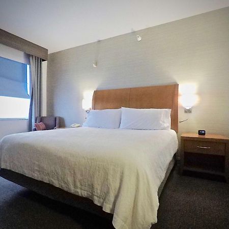 Hilton Garden Inn Уест Де Мойн Екстериор снимка