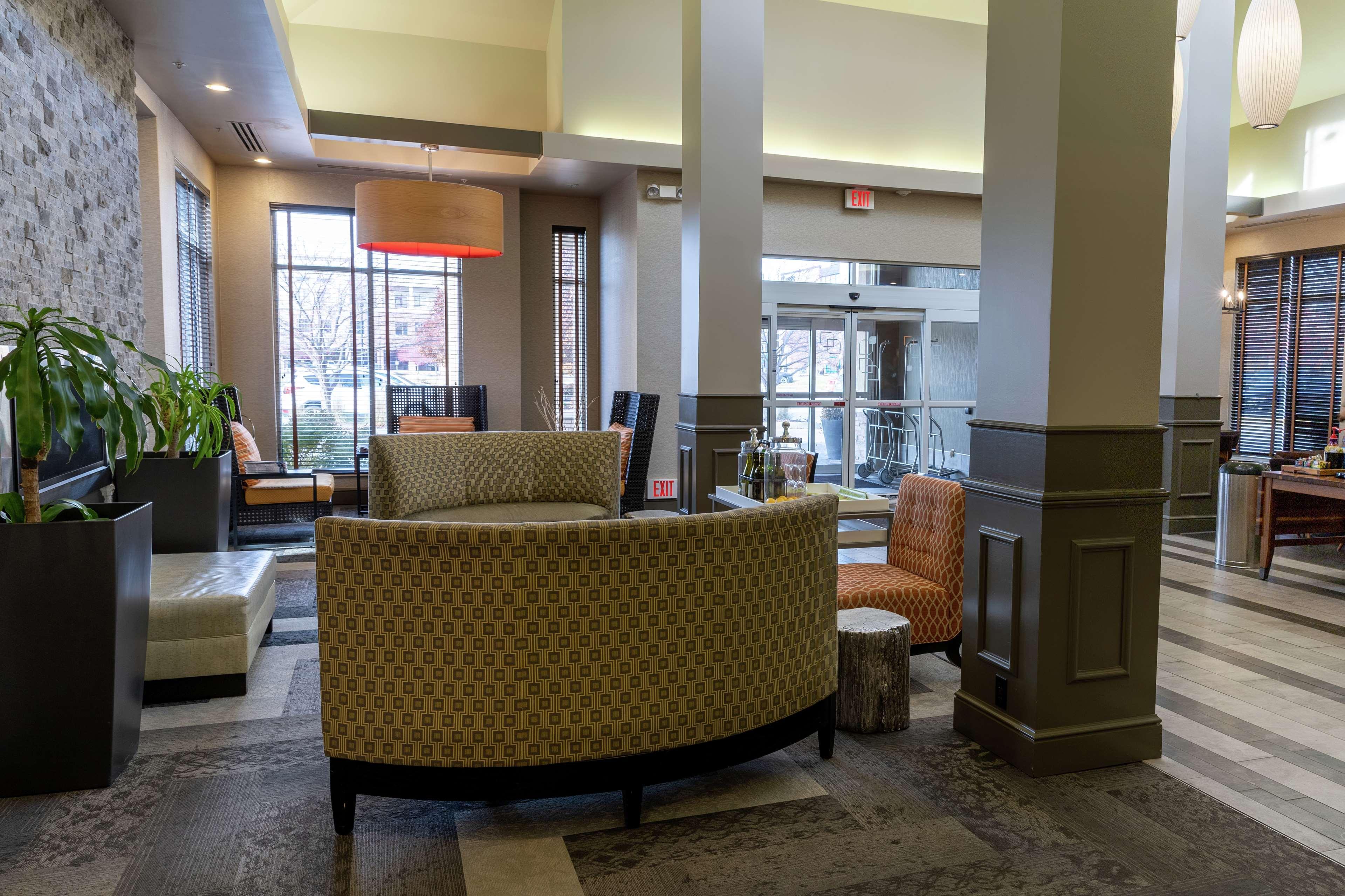 Hilton Garden Inn Уест Де Мойн Екстериор снимка