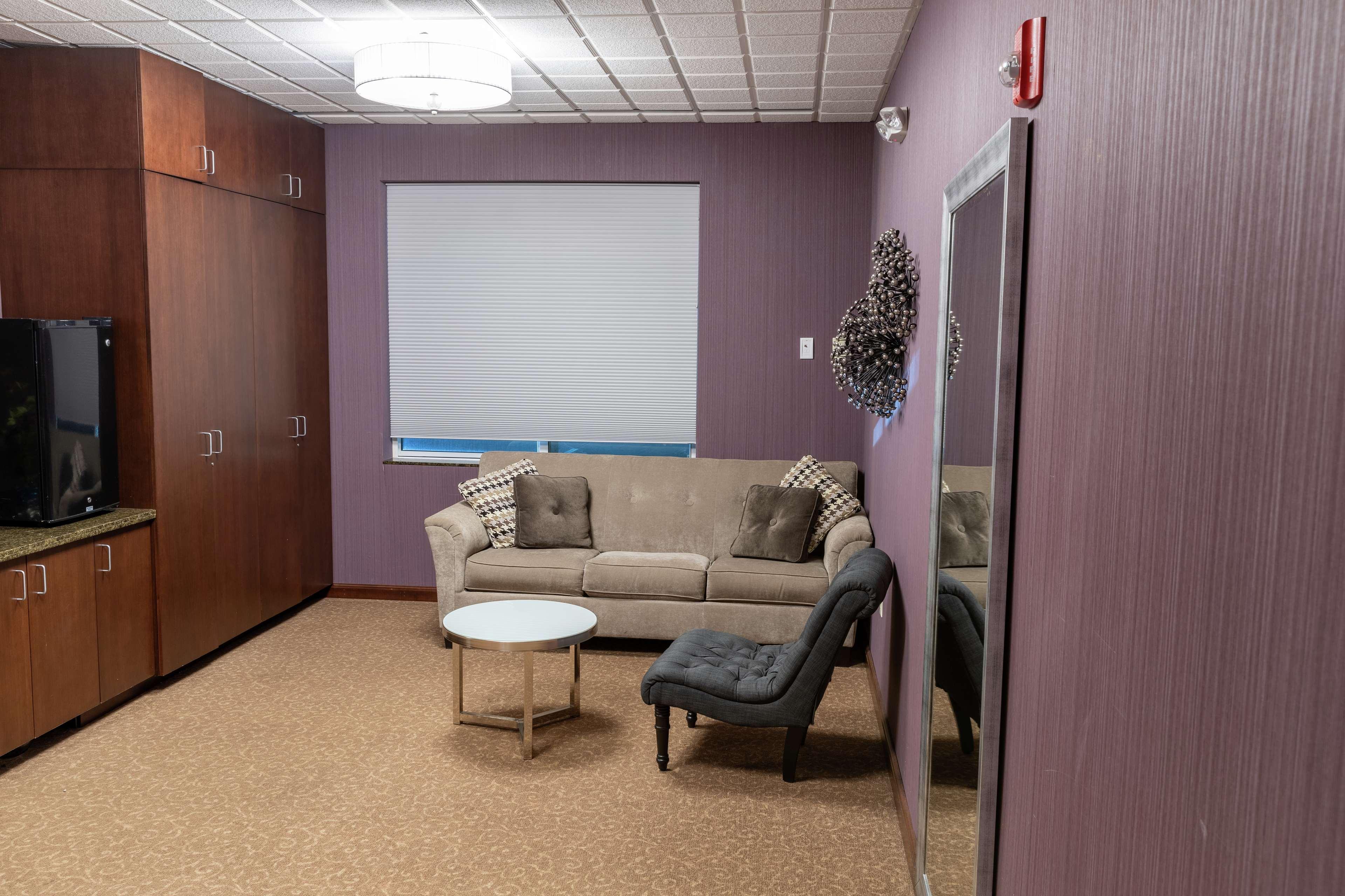 Hilton Garden Inn Уест Де Мойн Екстериор снимка